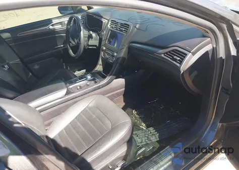 2018 Ford Fusion Se z USA, uszkodzony, nr VIN 3FA6P0HD0JR195943